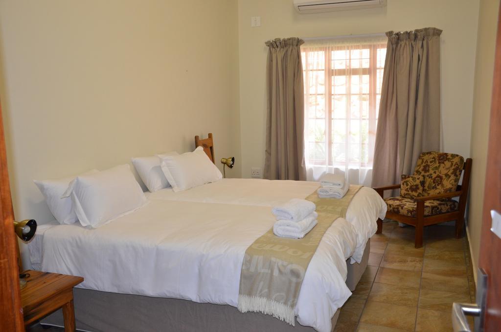 Stoep At Steenbok Self Catering โคมาติพอร์ต ภายนอก รูปภาพ